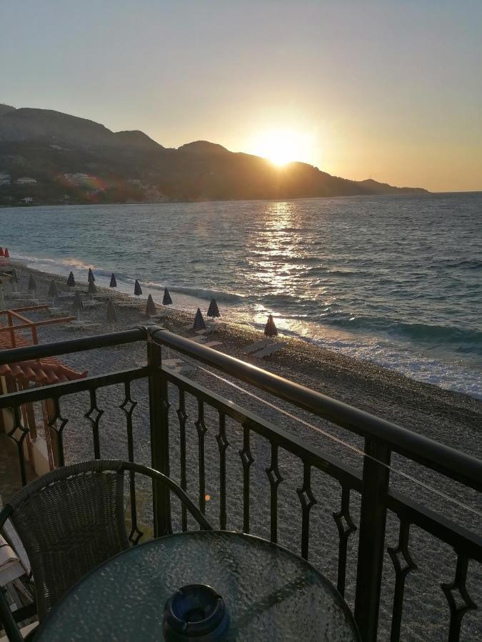 Pansion Giannis Perris Ξενοδοχείο Κοκκάρι Εξωτερικό φωτογραφία